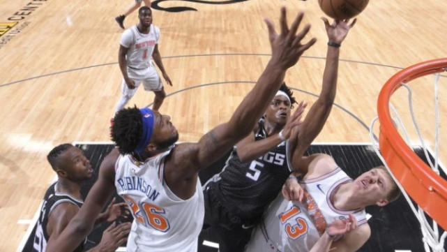  福克斯准绝杀国王险胜公牛延续强势