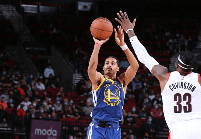  康利精准传导森林狼整体篮球战胜开拓者